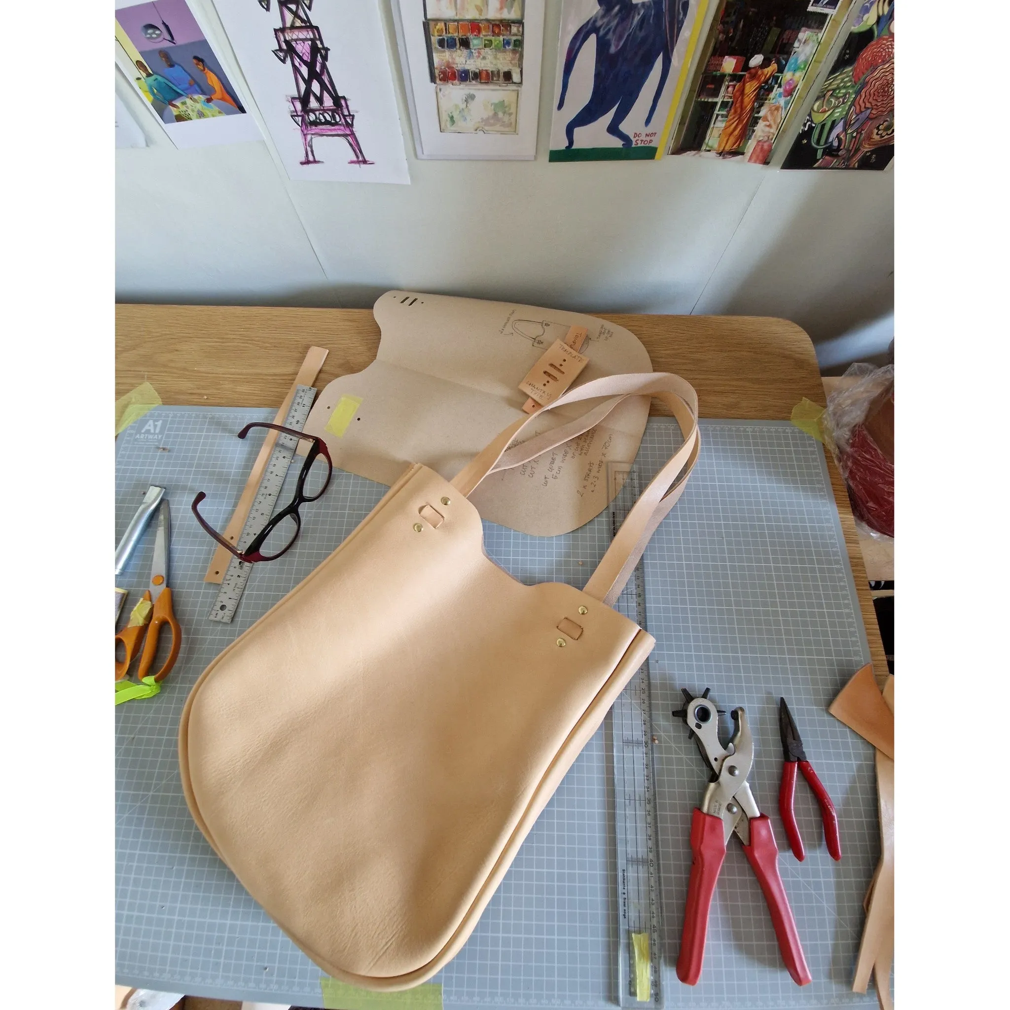 CHANTRY TOTE BAG in Cinder Black