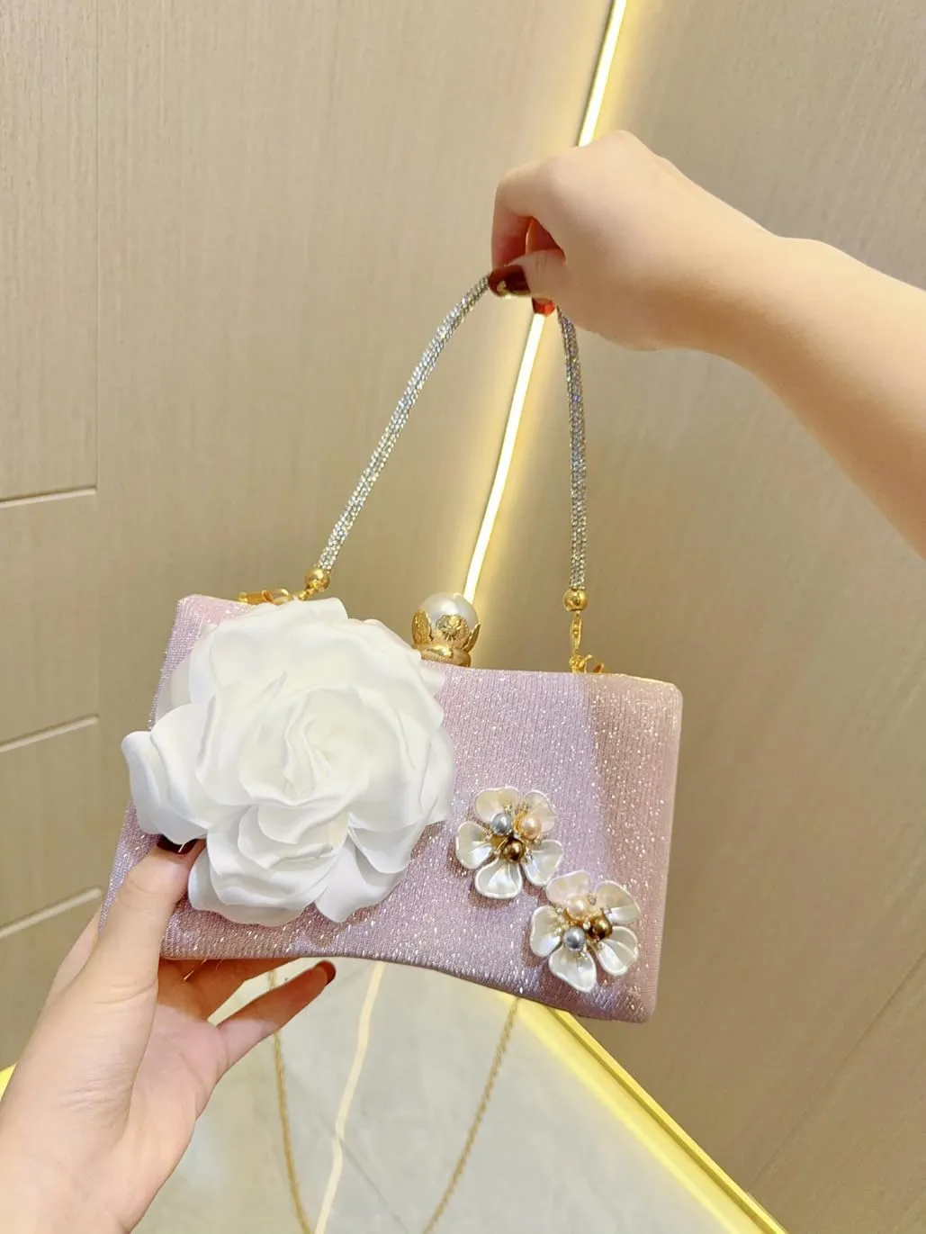Floral Glitter Evening Bag for Women Beaded Clutch Purses Elegant Pearl Crossbody Shoulder Bag for Wedding, Prom, Party