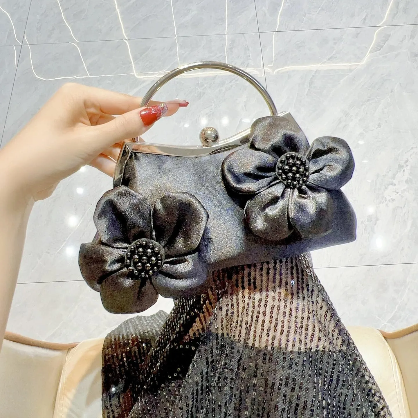 Floral Satin Evening Bag for Women Elegant Clutch Purses Crossbody Shoulder Bag for Wedding, Prom, Party Detachable Chain