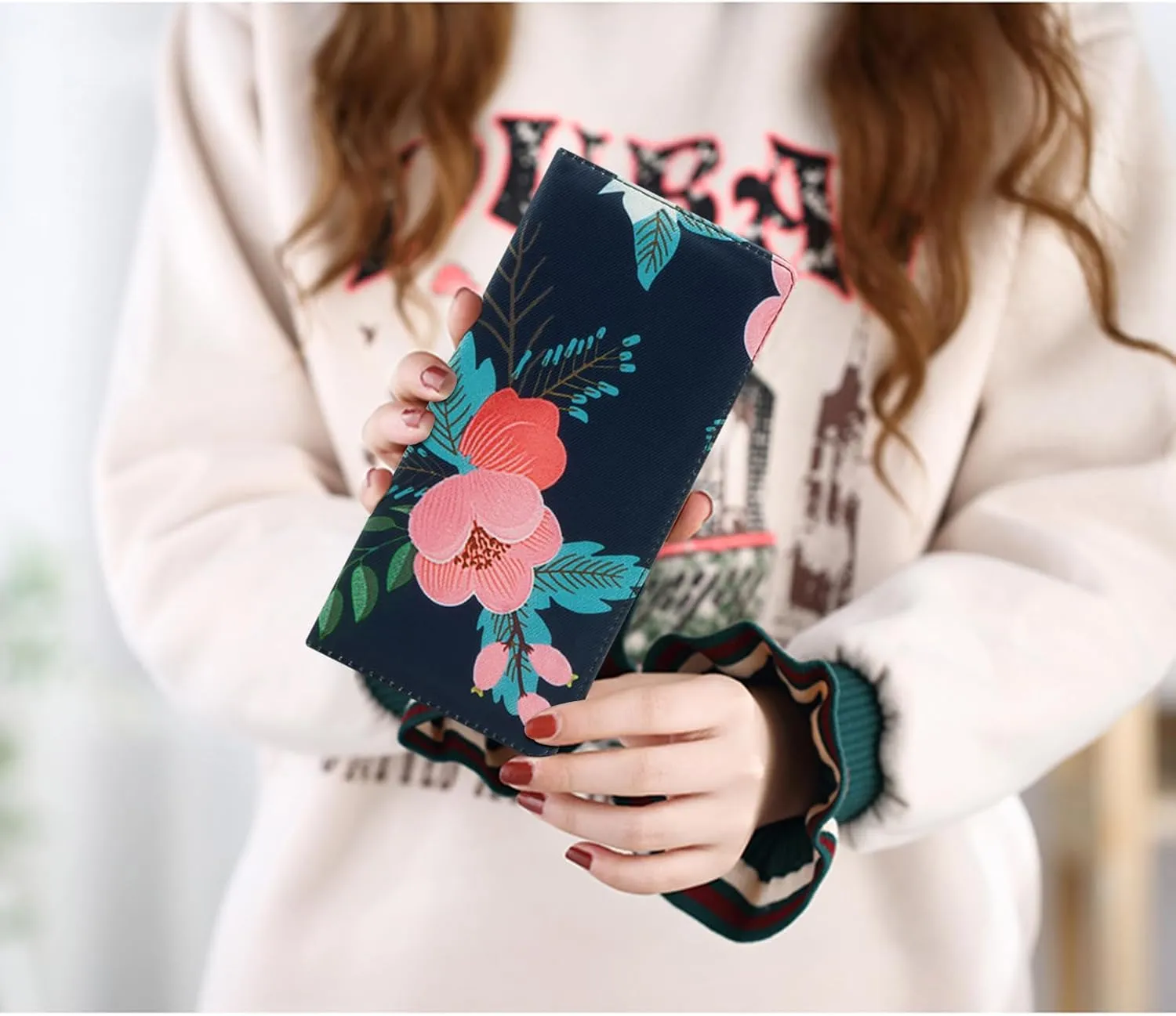 HUA ANGEL Bifold Wallets, Slim Long Wallet for Women RFID Blocking Ultra Thin Credit Card Holder Ladies Clutch Purse Billfold