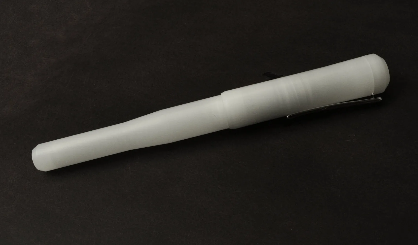 Model 02 Intrinsic Fountain Pen - Ghost (matte finish)