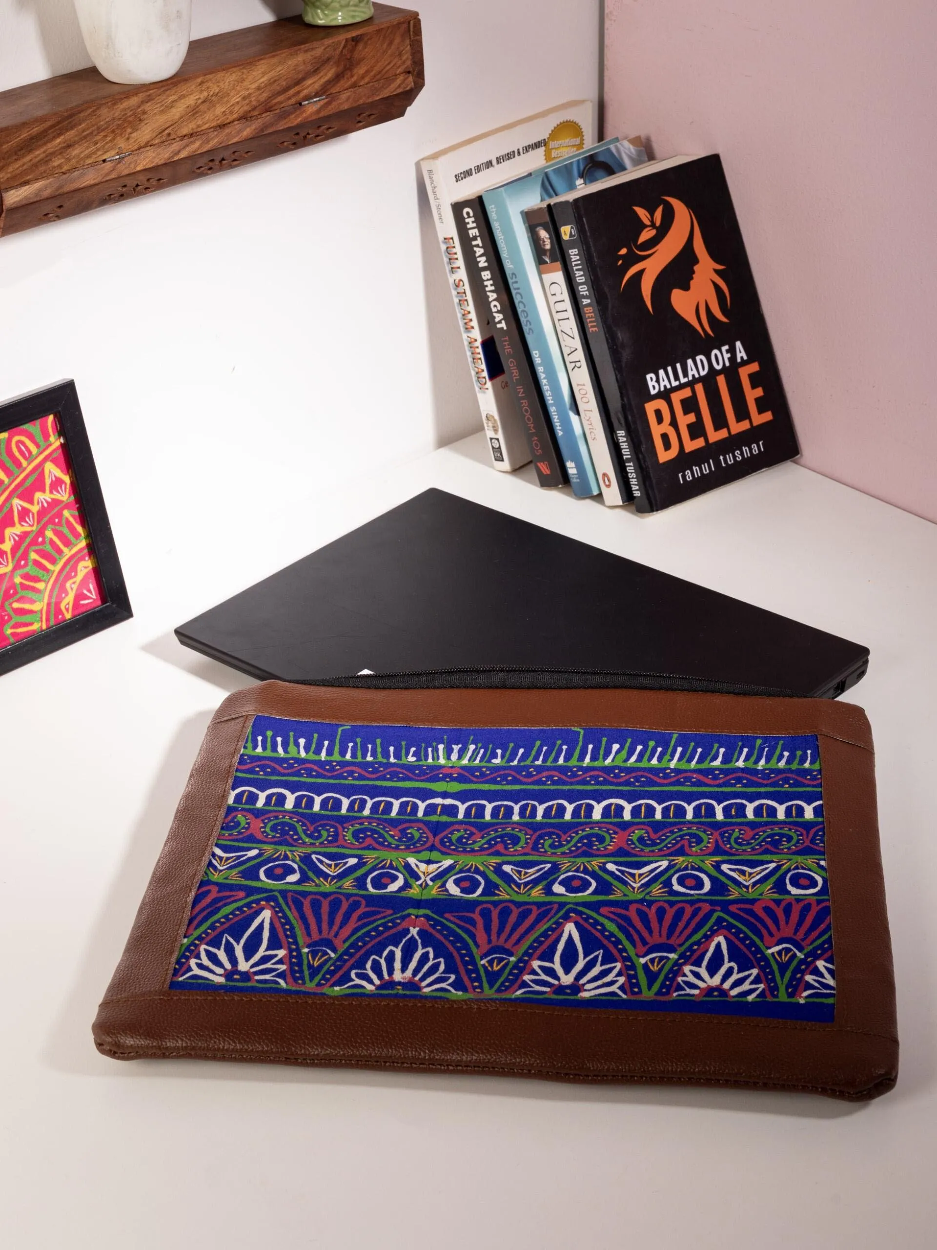 Rogan Art Laptop Bag