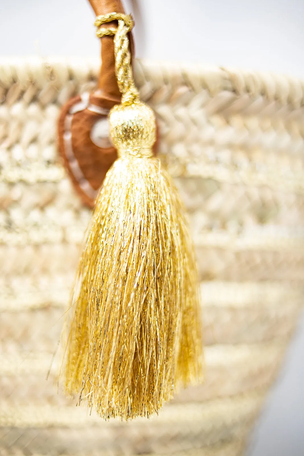 Silver/Gold Round Straw Bag