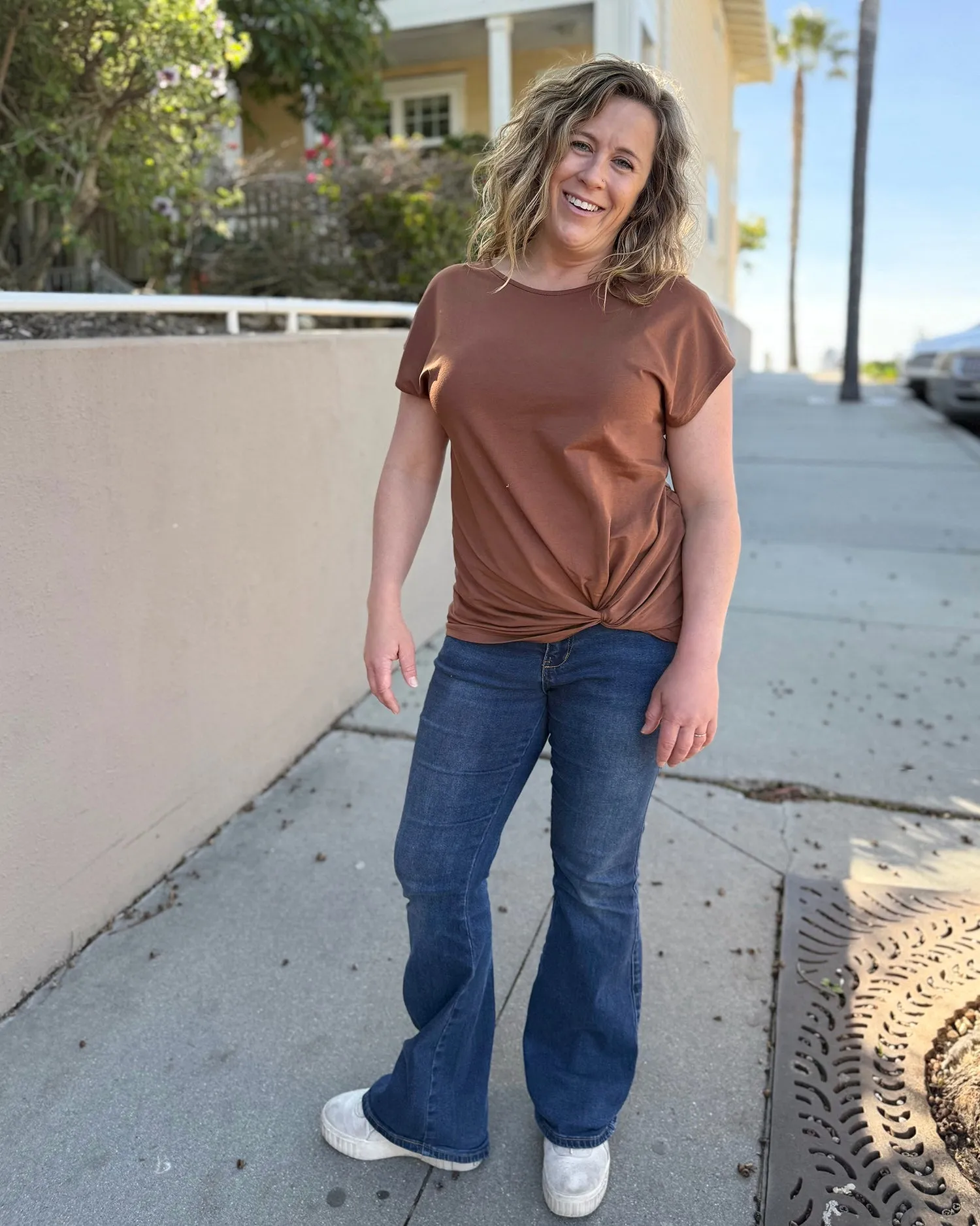 SITA tee in Cacao Brown