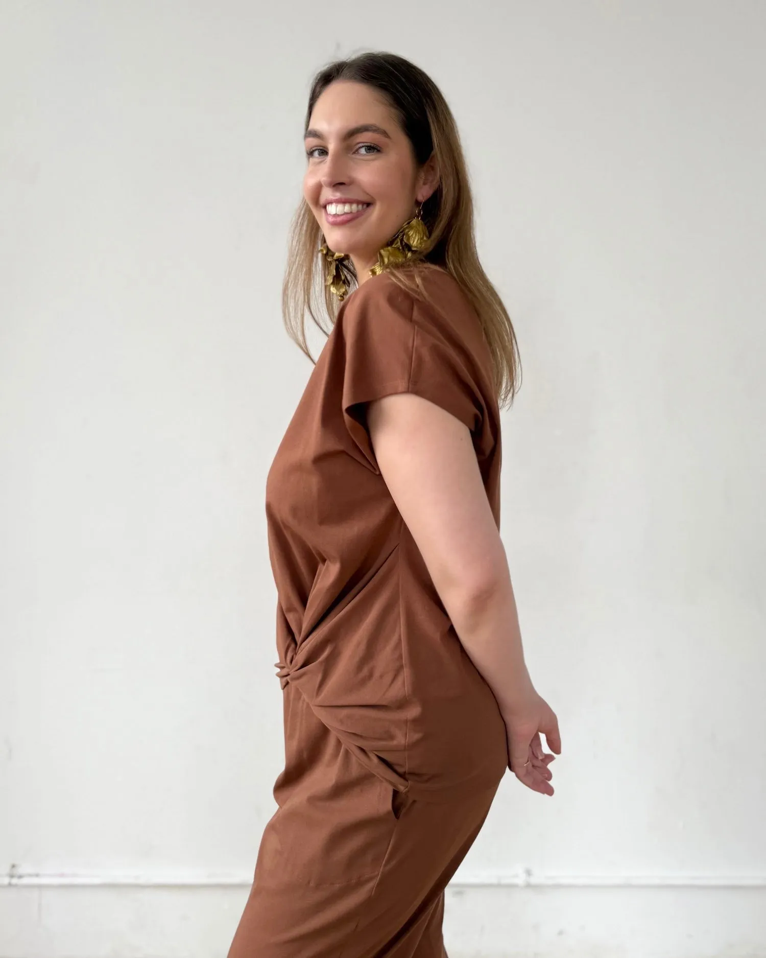 SITA tee in Cacao Brown