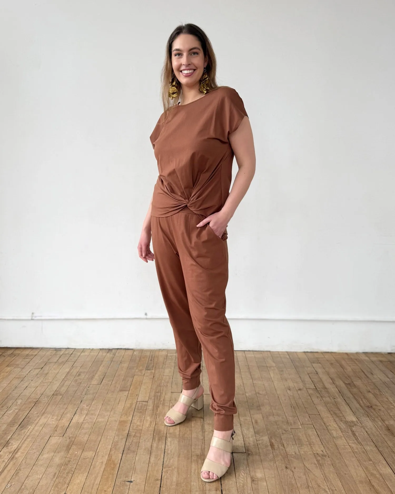 SITA tee in Cacao Brown