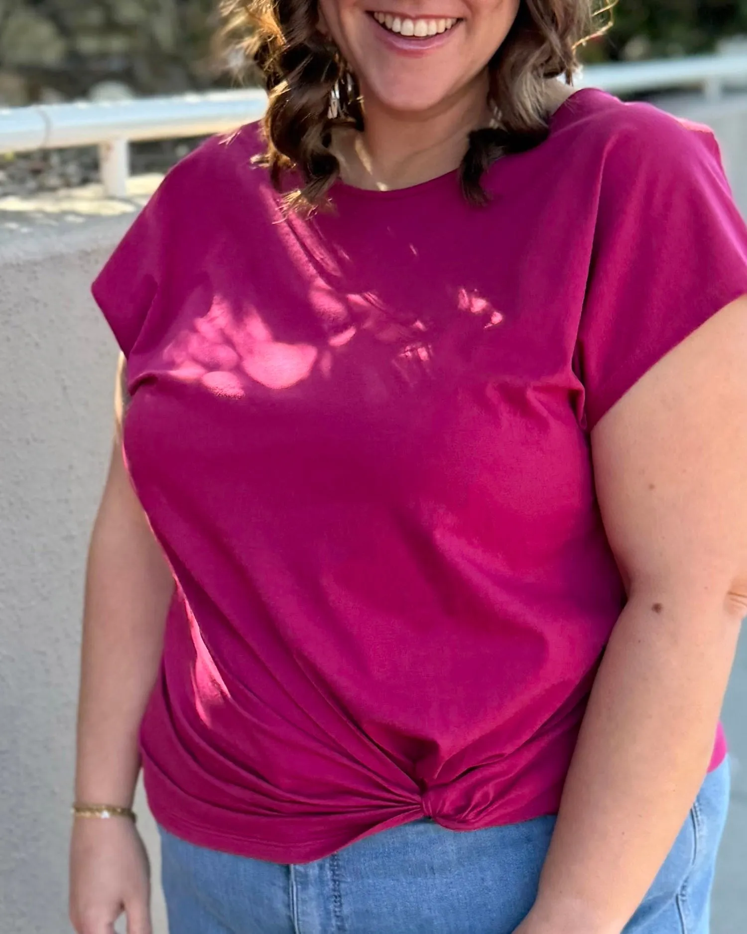 SITA tee in Garnet Pink