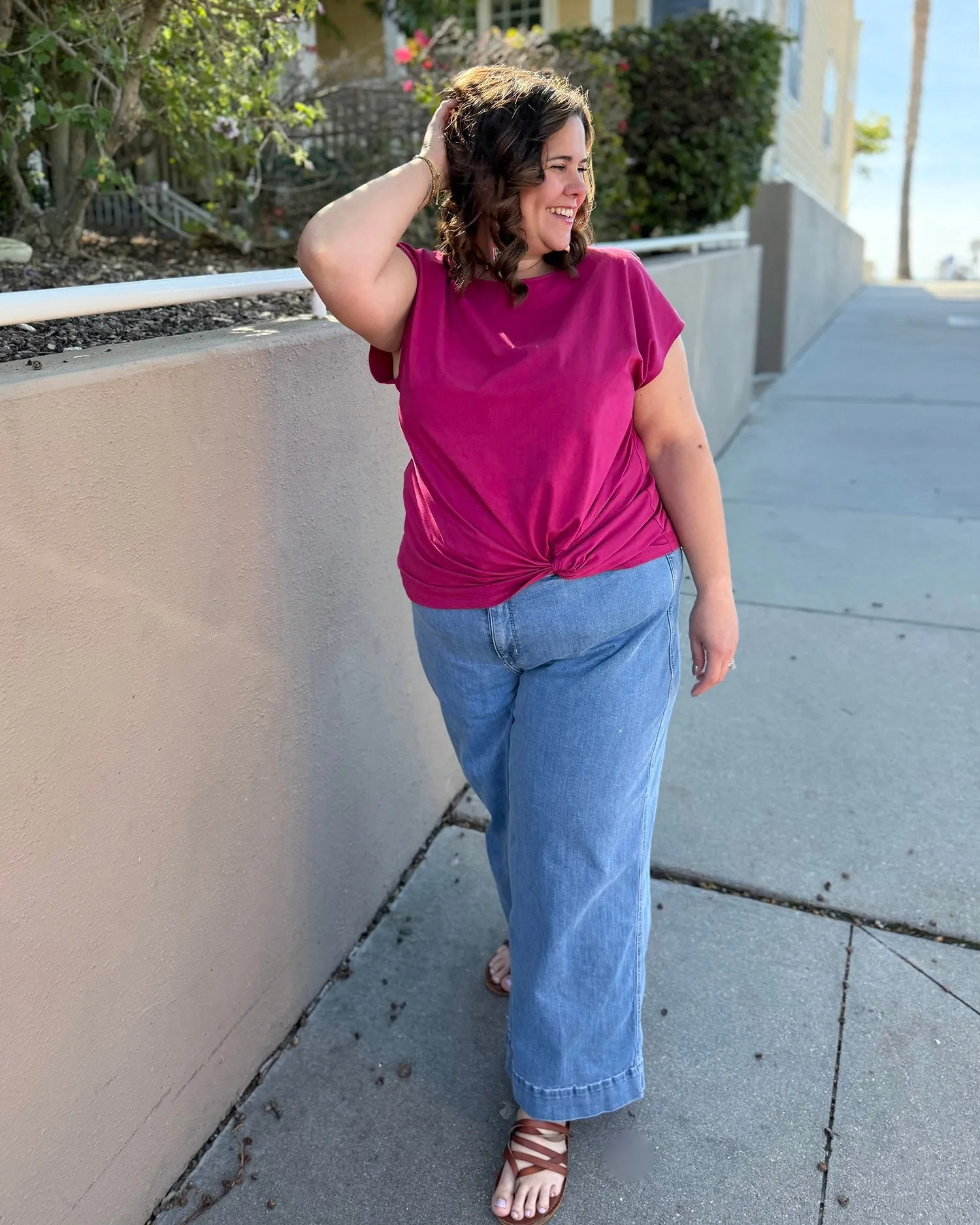 SITA tee in Garnet Pink