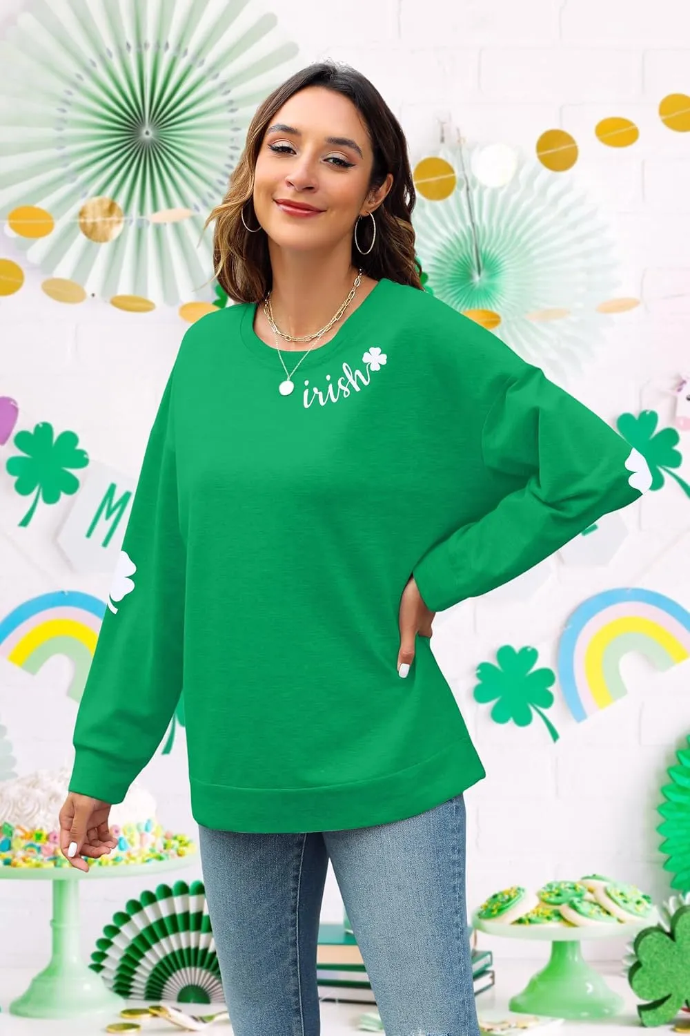 TAOHONG Women St. Patrick's Day Sweatshirts Shamrock Shirt Clover Printed Long Sleeve Irish Gift Casual Loose Fit Tops