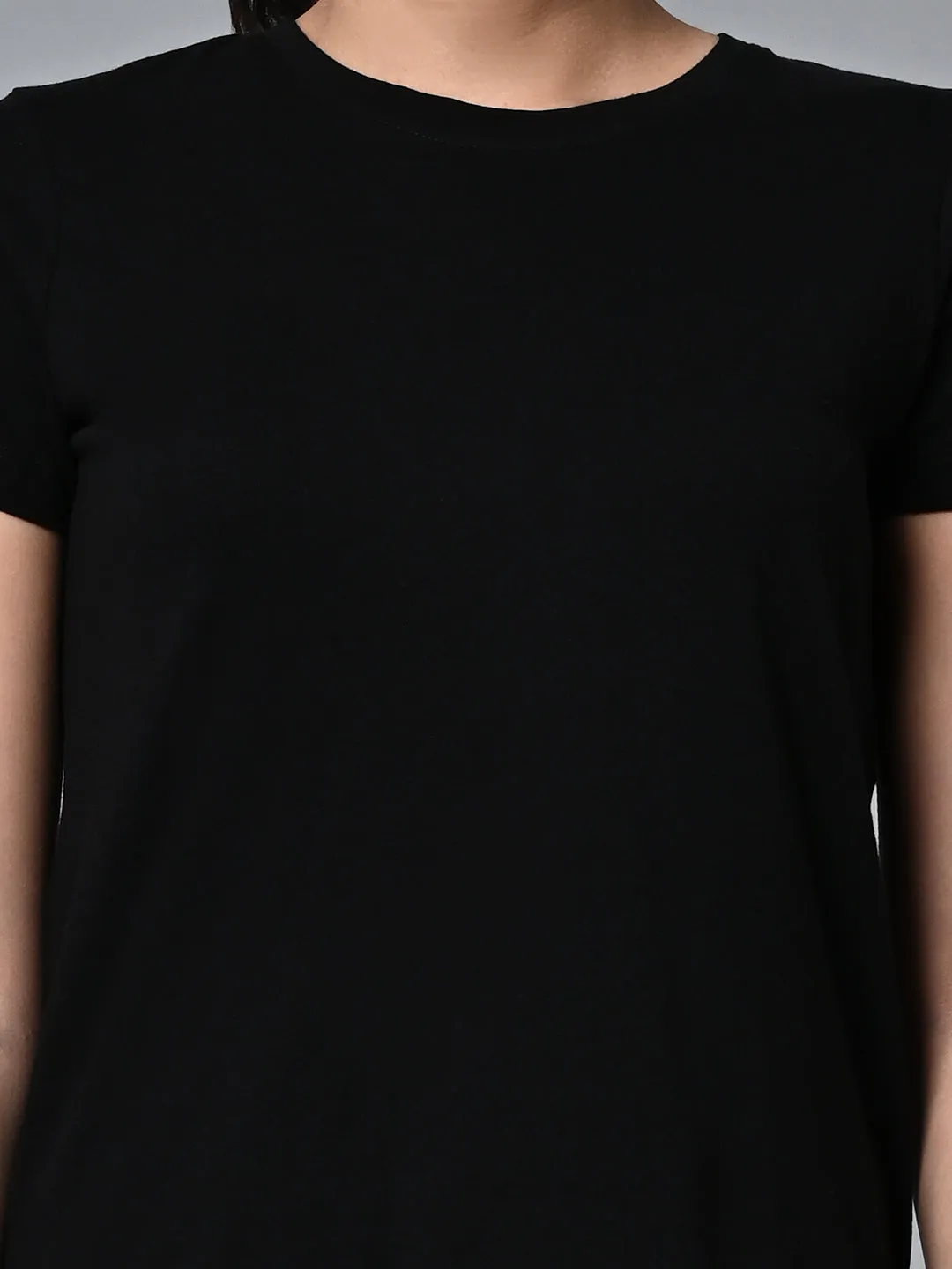 Women's Black Cotton Regular Fit Tshirt